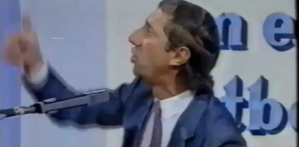 Bilardo peleando con hinchas y periodistas antes de México ’86 se volvió viral