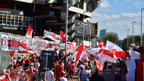 [VIDEO] El súper banderazo de River