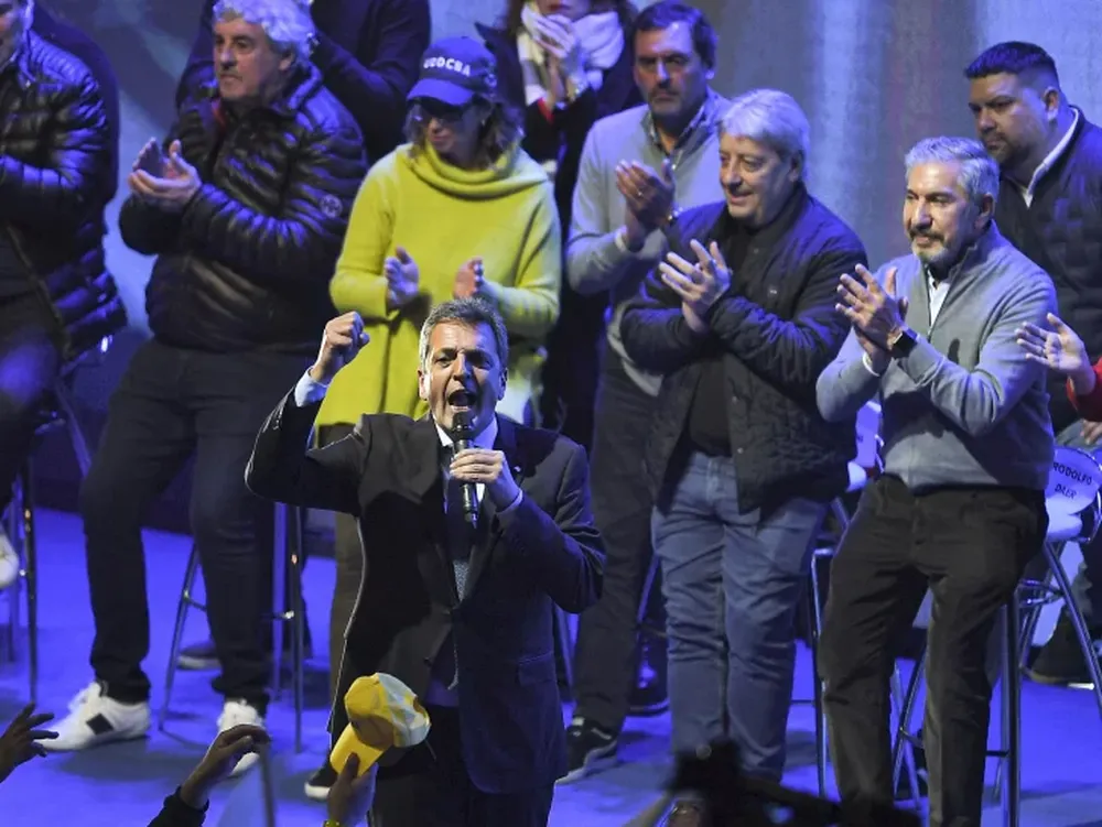 Encuentro del Frente Renovador: va De Pedro y esperan a Massa para el cierre