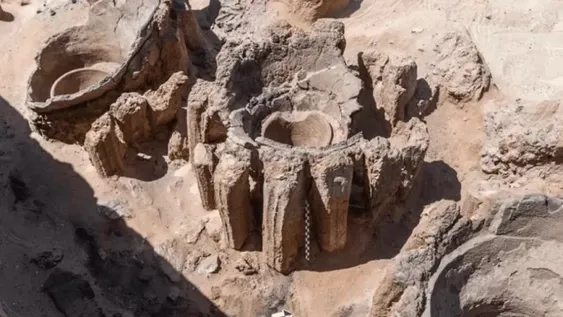 Encuentran en Egipto una extraña cervecería de hace 5.100 años, que sería la “más antigua del mundo”