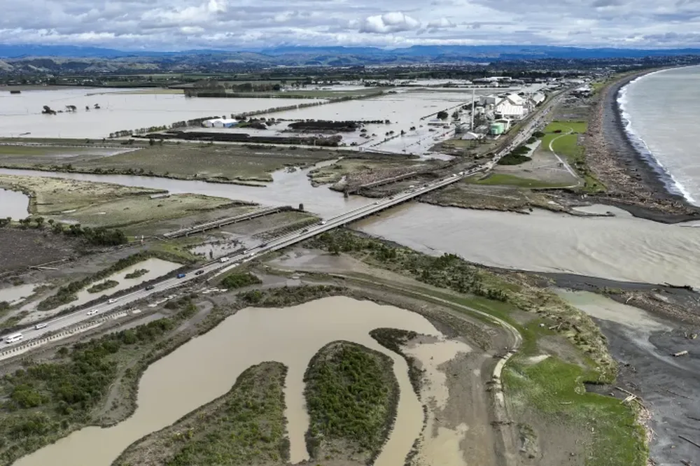 Sube a ocho el número de muertos por un ciclón en Nueva Zelanda
