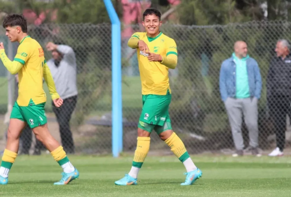 El sanjuanino Hernán Zuliani dejó Defensa para jugar en Deportivo Madryn
