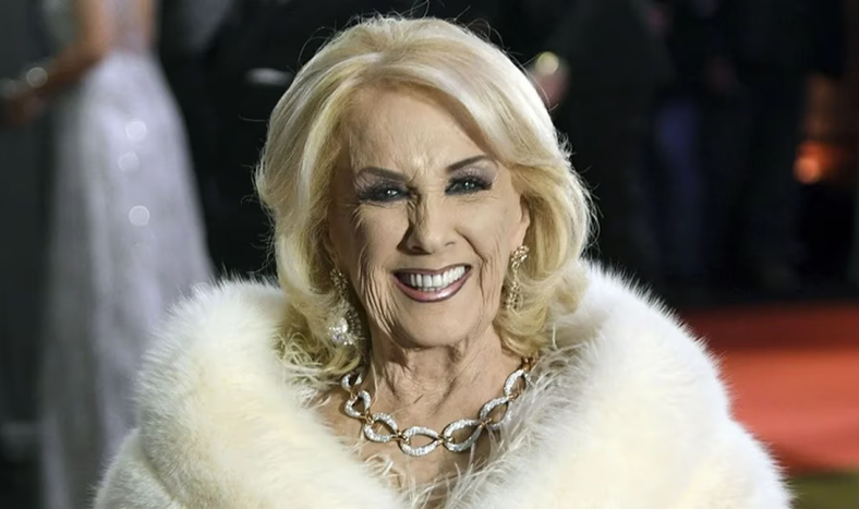 Dieron de alta a Mirtha Legrand tras una semana internada.