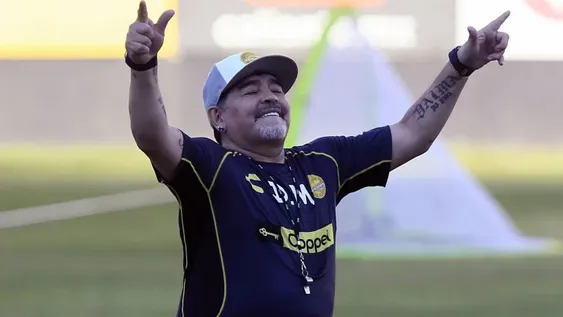 Maradona le pidió a Conmebol que declare campeón a Boca