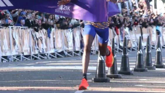 Primero. Kilpimo dueño del 21K.