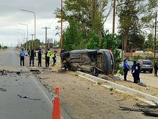 Dos policías muertos por la imprudencia de un joven. Dos policías muertos por la imprudencia de un joven.