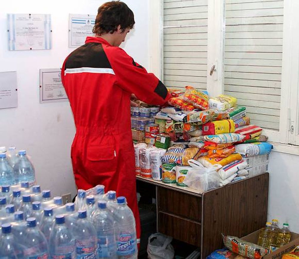 Muchas donaciones para Haití no podrán salir de la provincia
