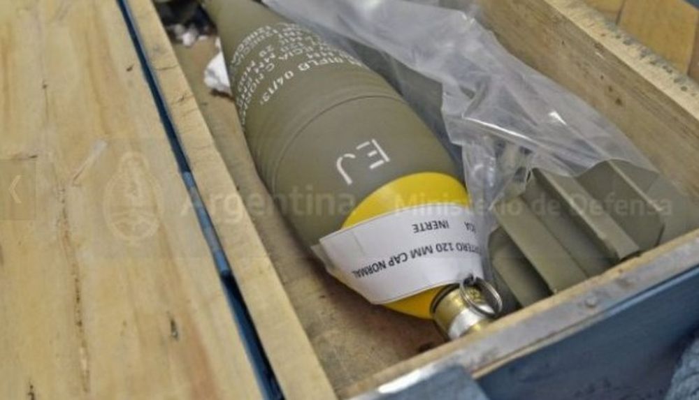 Encontraron explosivos en un baño del Ministerio de Defensa