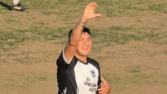 murio un futbolista de 34 anos en un choque contra una hilux
