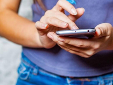 El brutal ataque a una joven para robarle el celular ocurrió en la siesta del lunes 2 de marzo, en Concepción. El brutal ataque a una joven para robarle el celular ocurrió en la siesta del lunes 2 de marzo, en Concepción.