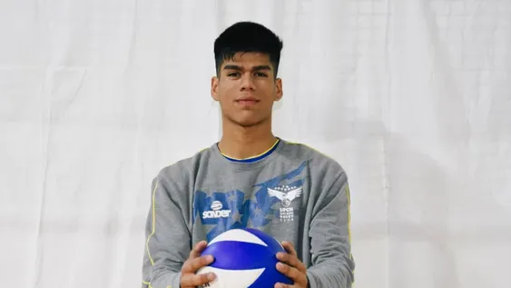 El juvenil que llegó al plantel profesional de UPCN gracias un gran esfuerzo