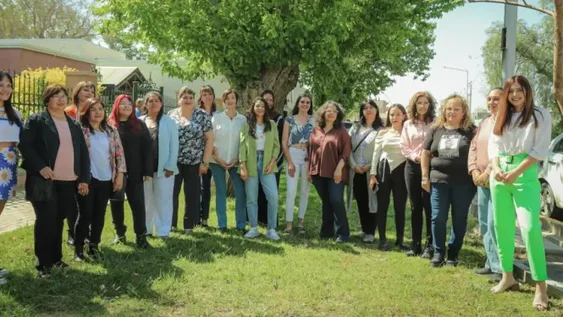 CAPACITACIÓN. Igual que las candidatas del años pasado (foto), las emprendedoras de los 19 departamentos recibirán una capacitación.