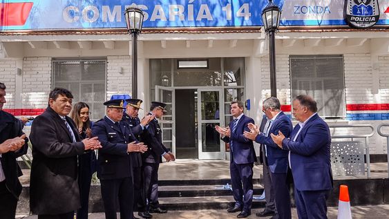 Orrego inauguró la refuncionalización de la Comisaría de Zonda