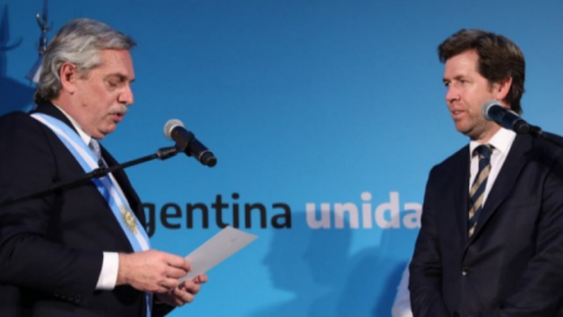 Renunció el funcionario de Alberto al que CFK acusó de armarle operaciones de prensa