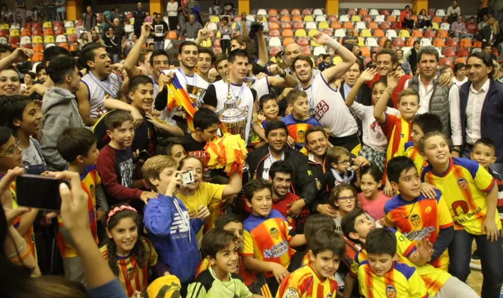 Valenciano es el nuevo rey