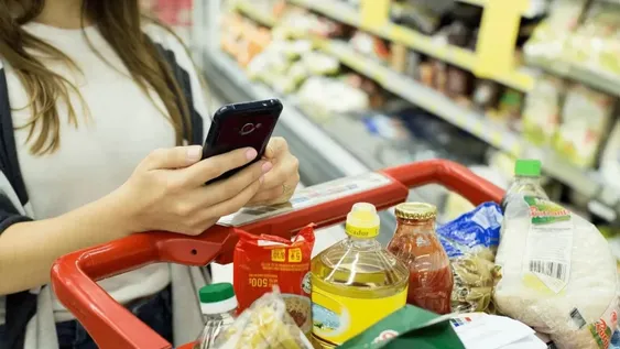 La canasta básica subió 7,3% en abril y una familia tipo necesita $203.361 para no ser pobre