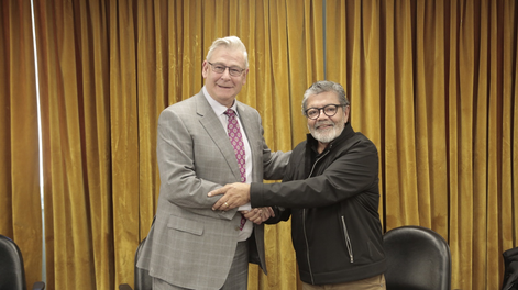 Ron Hochstein y Gerardo Martínez.-
