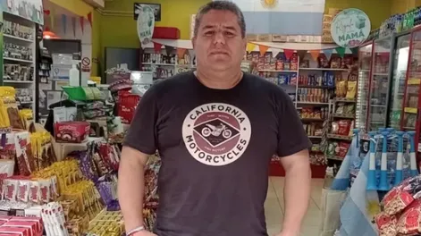 Un kiosco cumple 11 años y su dueño vende productos a precios del 2012 para celebrar