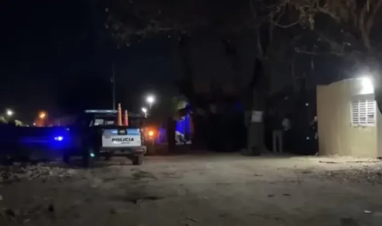 Asesinaron de un tiro en la cabeza a una mujer que llevaba a su bebé en brazos