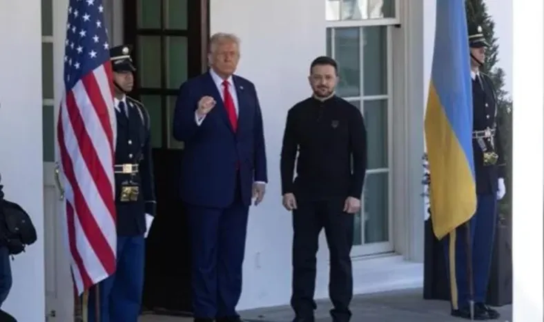 Estados Unidos suspendió toda la ayuda militar a Ucrania