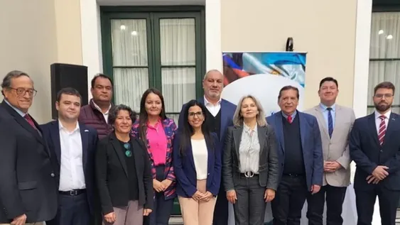 Gestión de diputados por Agua Negra