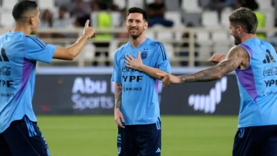 Leo Messi y varios campeones llegaron para sumarse al grupo