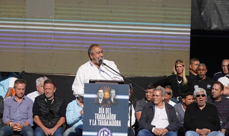 La CGT aseguró que “la angustia del presente devora” y llamó a reducir la jornada laboral