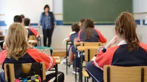 Los colegios privados ya no requerirán la autorización del gobierno para aumentar la cuota mensual. (Imagen ilustrativa)
