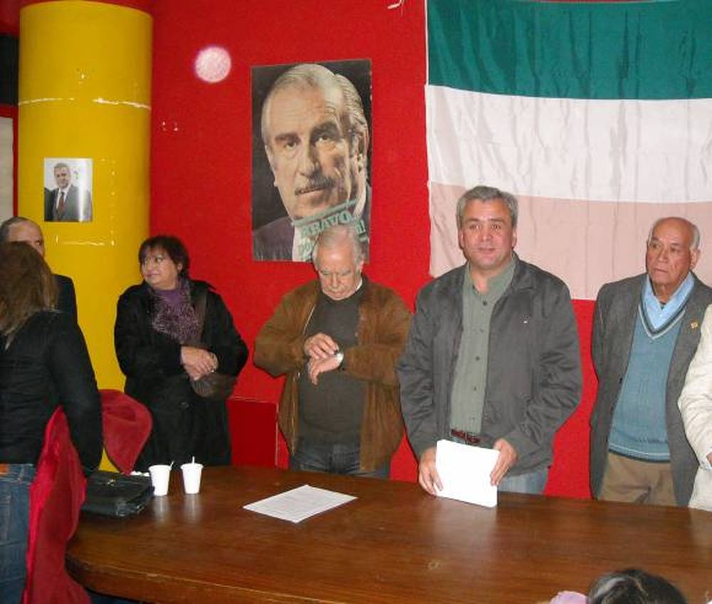 PB: hay charlas, pero no acuerdo