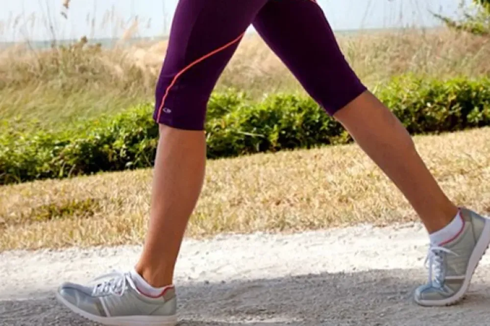 Salir a caminar, la opción más fácil y accesible de cuidar la salud mental