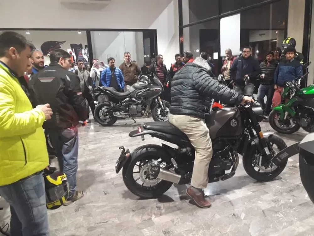 Lavalle Motos lanzó la moto de la marca italiana Benelli