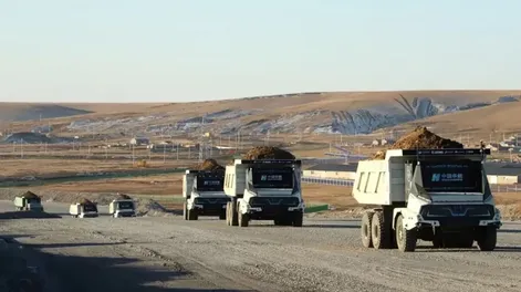 Además de suponer un ahorro en los costos operativos, sirven para mejorar la seguridad en mi­nería a cielo abierto.