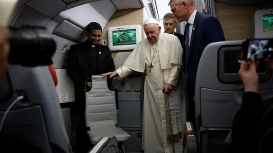 El Papa dice que está listo para renunciar pero no en corto plazo