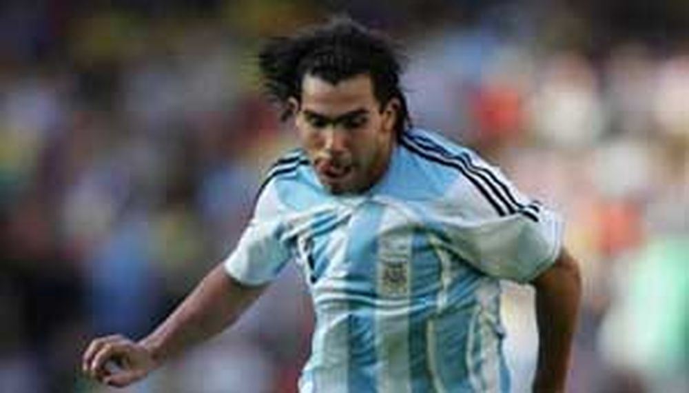 Tevez, entre los 26 convocados