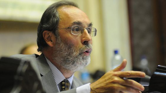 Afirman que el proceso de desafuero contra De Vido no cambia con su pedido de licencia