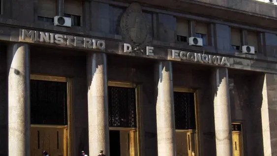 Plazos fijos y bonos en pesos no pagarán Impuesto a la Renta Financiera