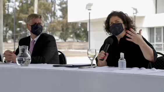 Vizzotti analiza aplicar tercera dosis de todas las vacunas contra covid-19