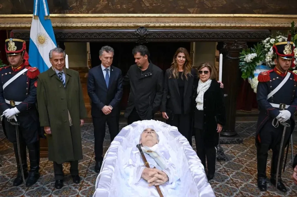 Macri despidió en el Congreso los restos de Fernando de la Rúa
