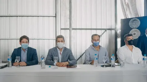Uñac lanzó la Mesa del Agua