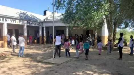 Tragedia en Chaco: una nena murió tras caer de un árbol en la escuela