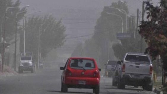 Emitieron un alerta por viento Zonda en 8 departamentos sanjuaninos