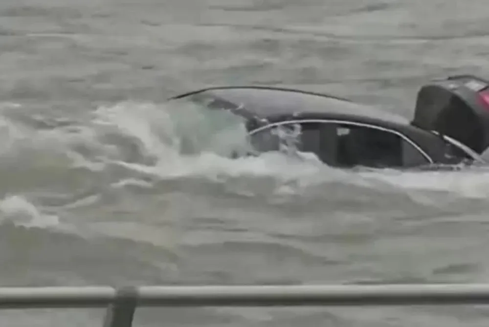 Una mujer murió al caer su auto al borde de las cataratas del Niágara
