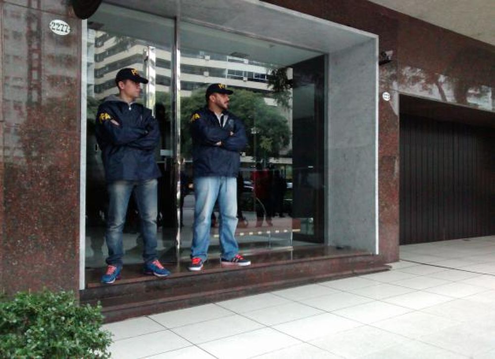 Allanaron un inmueble de Julio De Vido