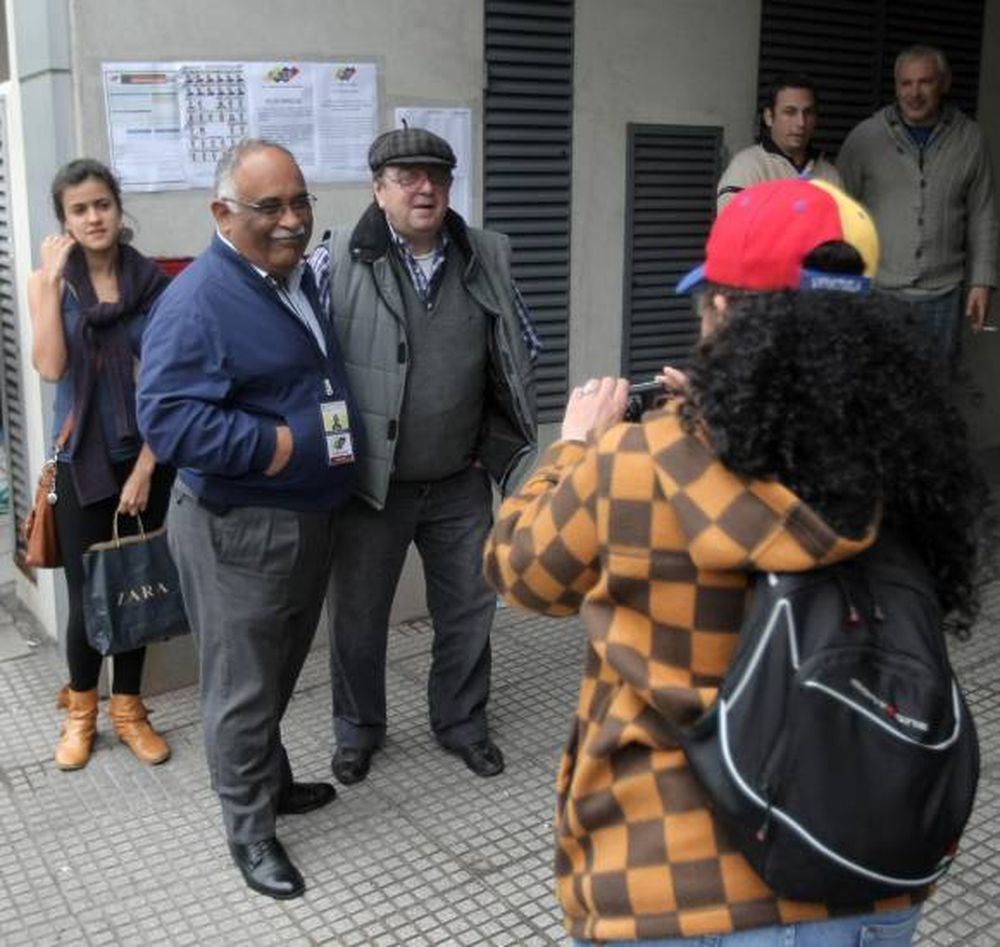 Larga fila en  Buenos Aires