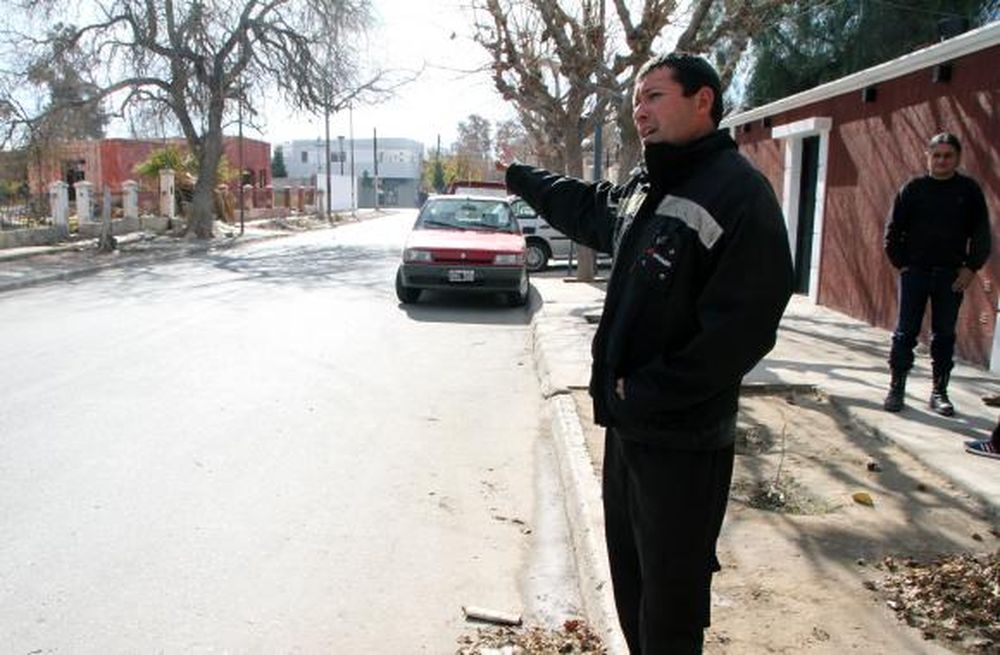 En plena calle, roban una heladera y dos lavarropas