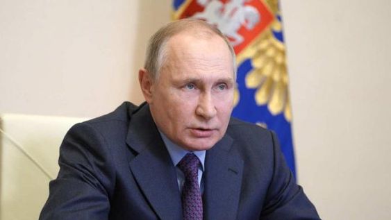 Putin reconoce la independencia de regiones separatistas de Ucrania y aumenta la tensión