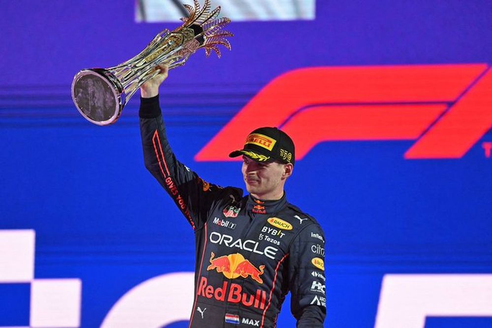 El campeón Verstappen ganó el Gran Premio de Arabia Saudita