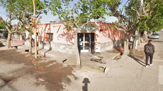 Descubrieron a 32 personas en una reunión clandestina esta madrugada