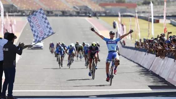 Contreras volvió a gritar campeón