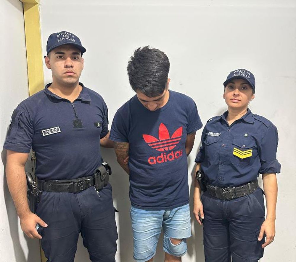 Una vez más sorprendieron a un hombre robando en una fábrica de cerámicos